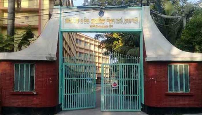 রাজশাহী বোর্ডে এইচএসসির আগেই ঝরে গেছে ৩০ হাজার শিক্ষার্থী