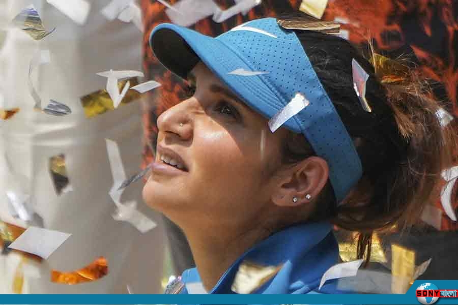 চোখের জলে অবসরের গ্রহে ঢুকে গেলেন সানিয়া মির্জা